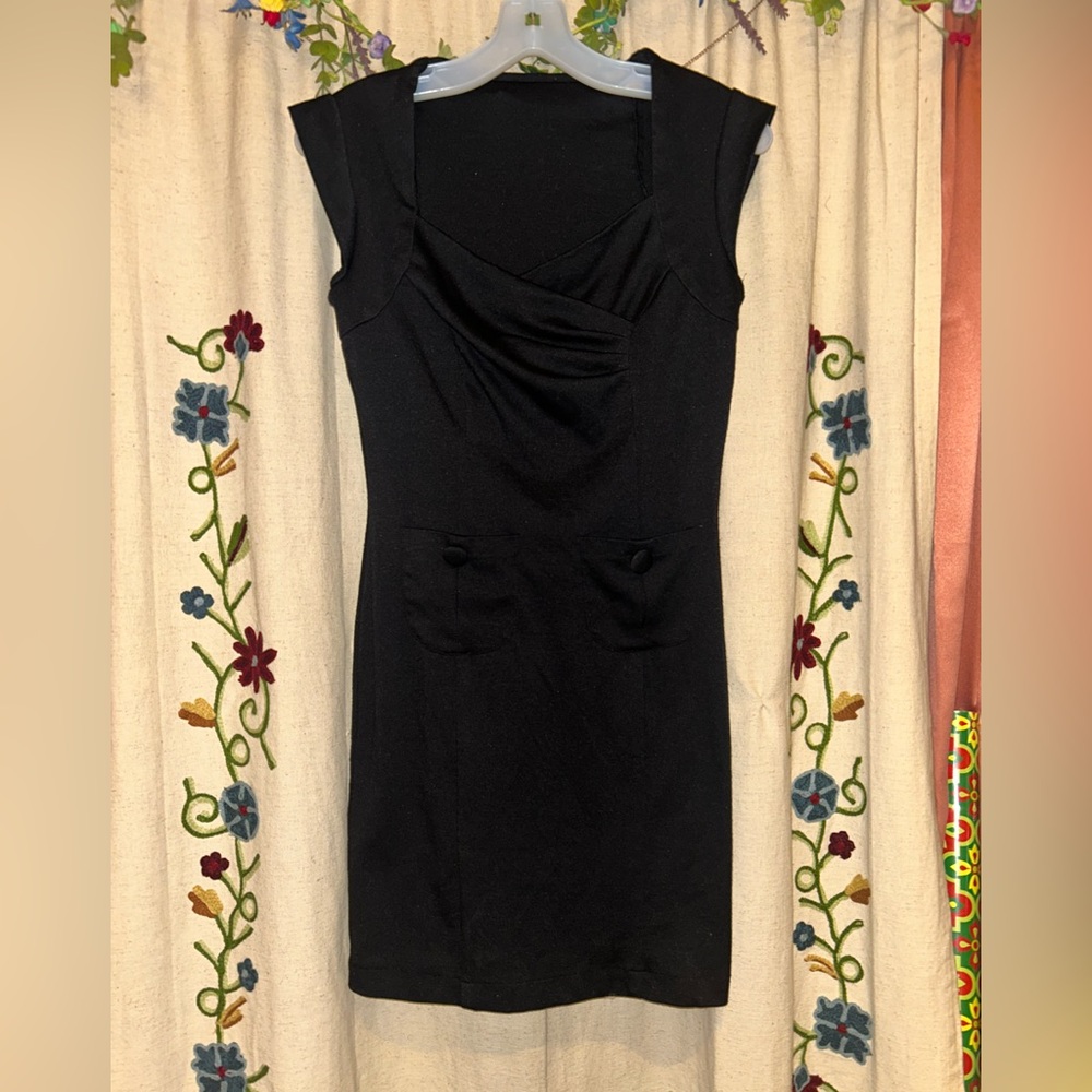 Elegant Black Dress